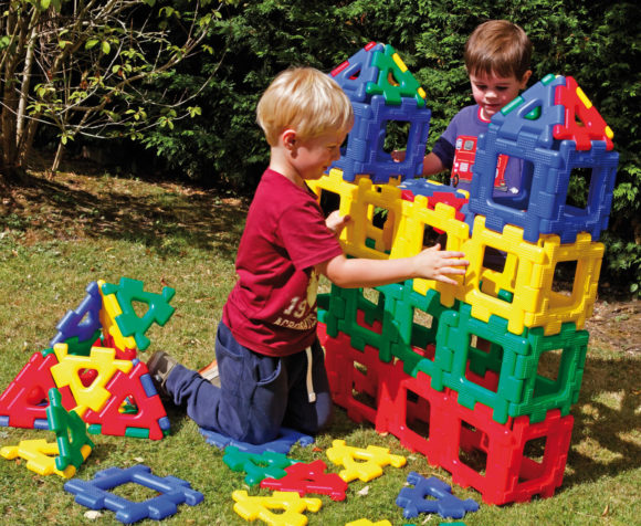 70-7010 Giant Polydron Class Set (2)